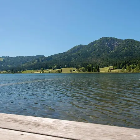Seehaus Am Weissensee